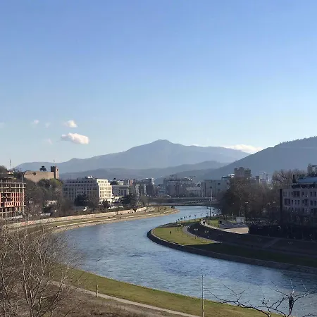 Blue Sky Апартаменты *